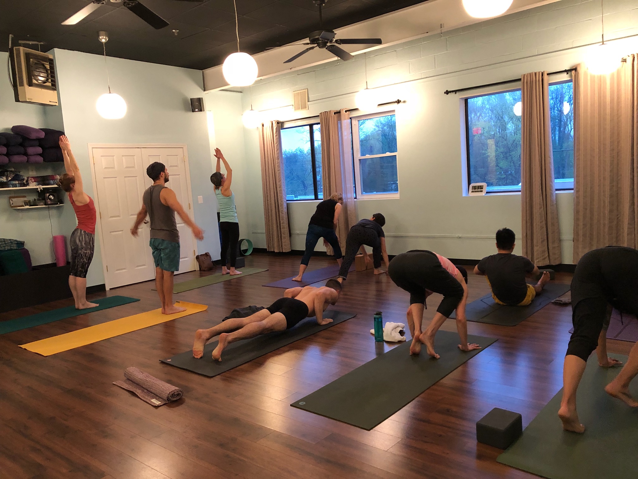 FAQ & Everything About Mysore Ashtānga Yoga